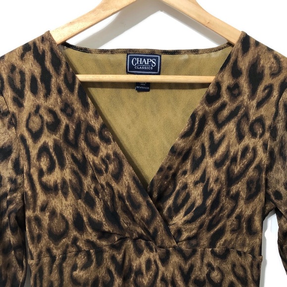 CHAPS | Leopard Print Black Brown V-Neck Top |Sz M - Picture 4 of 14